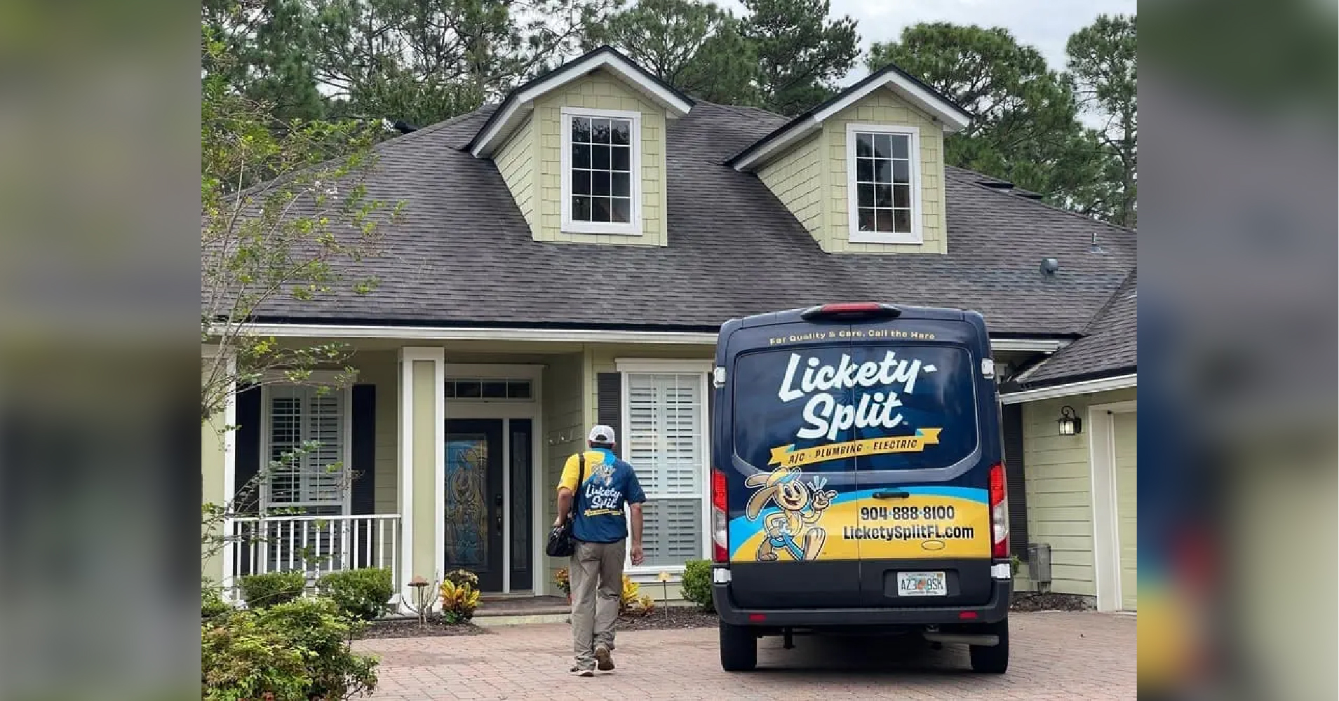 Lickety Split HVAC technician improving indoor air quality for a Florida homeowner